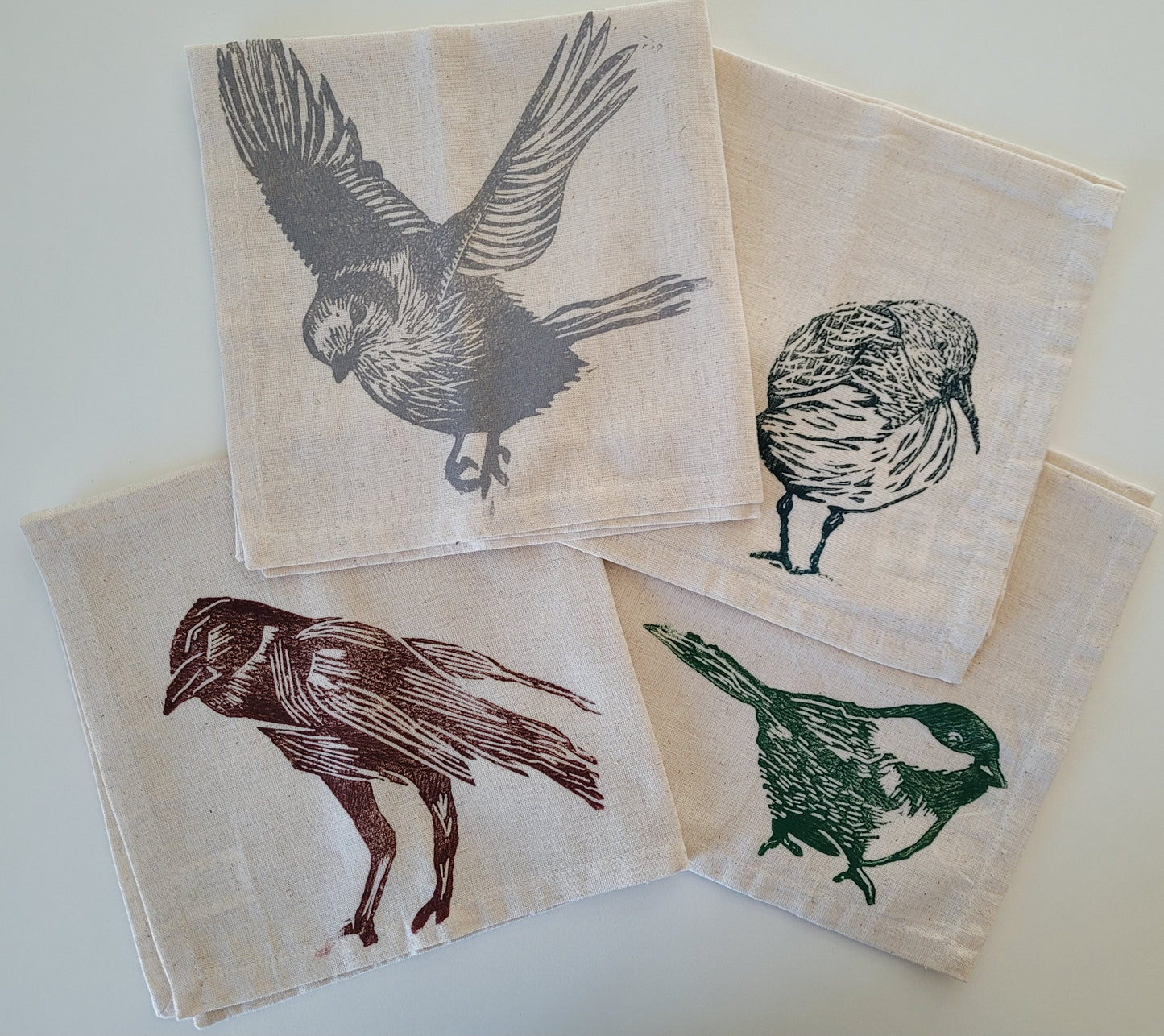 Pack of 4 Dinner Napkins Birds